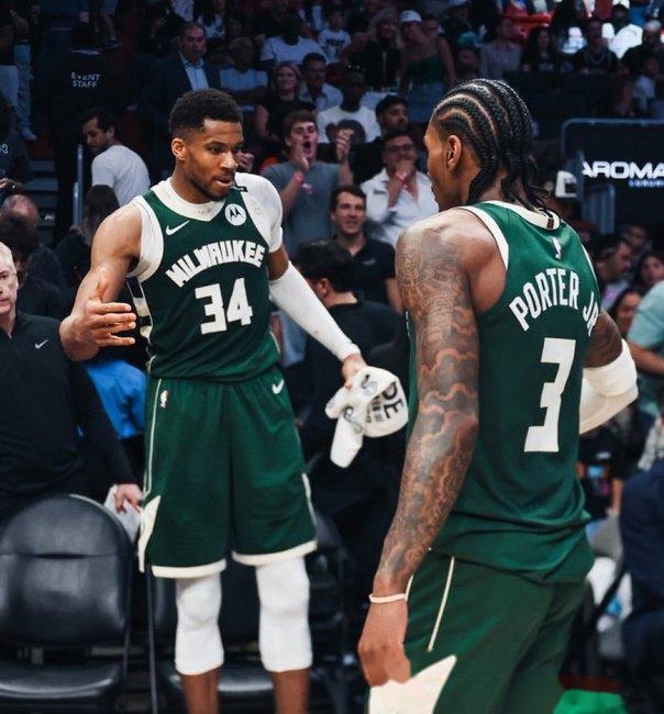 包含密尔沃基雄鹿加时末段单刀错失山东泰山集结日刷新队史纪录，山东泰山关键时刻迎来里程碑看傻球迷的词条-亚博官网入口